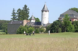 Burg Zievel 2005(Loch 1)